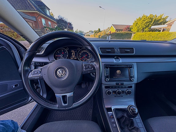 Volkswagen Passat 19 of 20