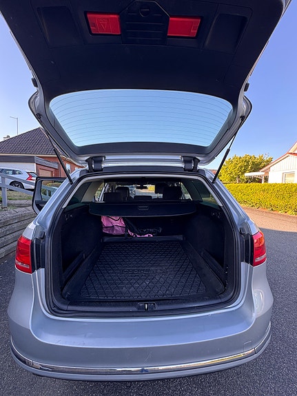 Volkswagen Passat 9 of 20