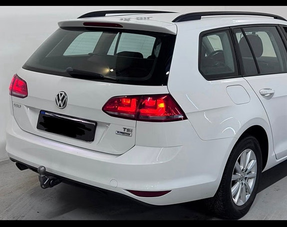Volkswagen Golf VII 8 of 22
