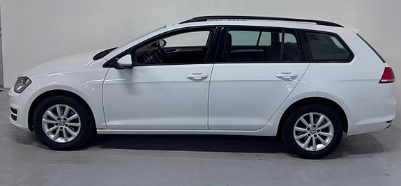 Volkswagen Golf VII 6 of 22