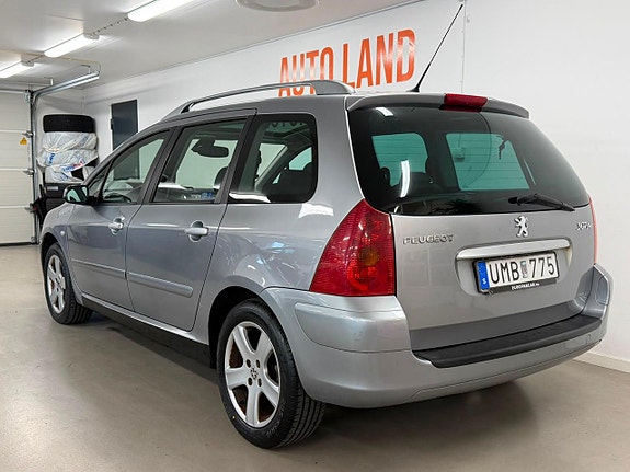 Peugeot 307 SW 5 of 23