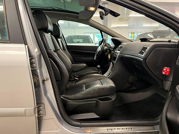 Peugeot 307 SW 13 of 23