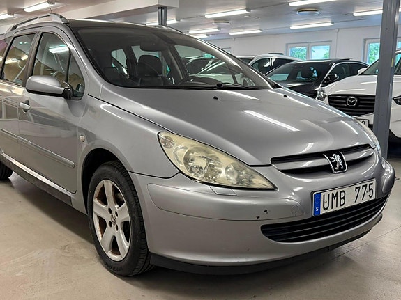 Peugeot 307 SW 23 of 23