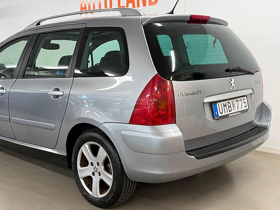Peugeot 307 SW 6 of 23