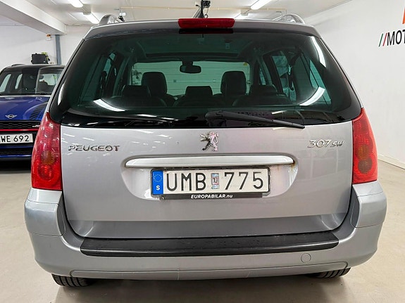 Peugeot 307 SW 9 of 23