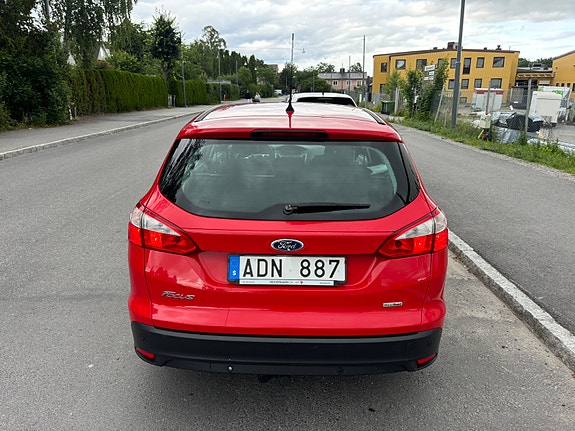 Ford Focus 4 of 6