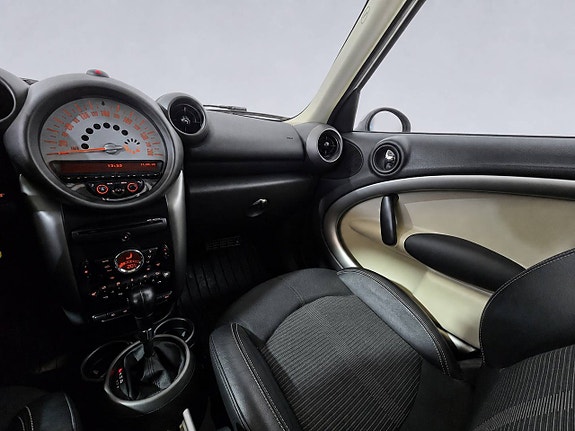 MINI Countryman Cooper D 25 of 26