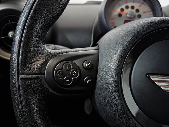 MINI Countryman Cooper D 18 of 26