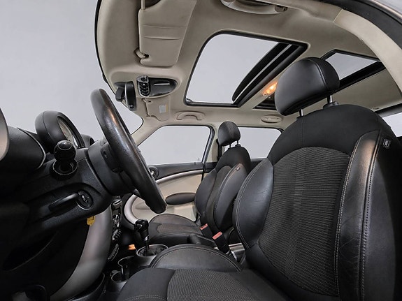 MINI Countryman Cooper D 11 of 26