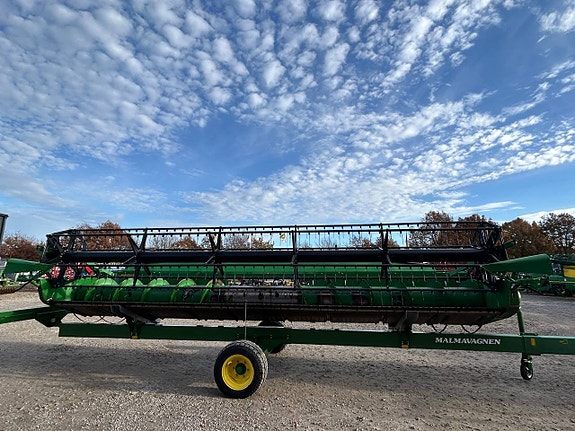 John Deere T560i 8 of 9
