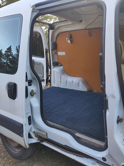 Renault Kangoo Express 11 of 16