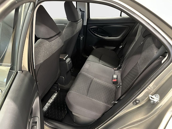 Toyota Yaris Cross 8 of 12