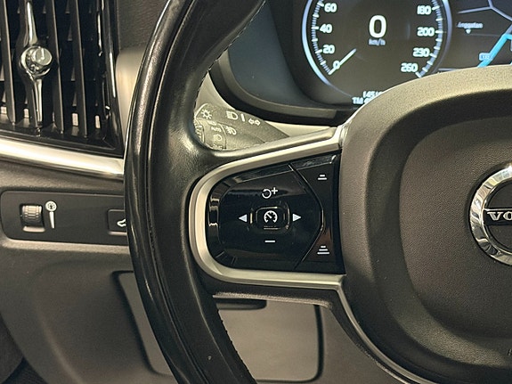 Volvo V90 18 of 30