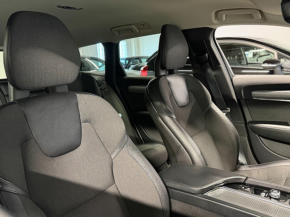 Volvo V90 25 of 30