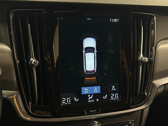 Volvo V90 23 of 30