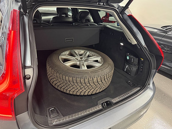 Volvo V90 30 of 30