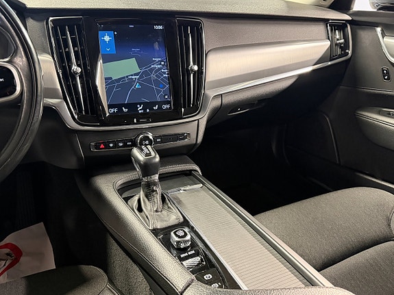 Volvo V90 19 of 30