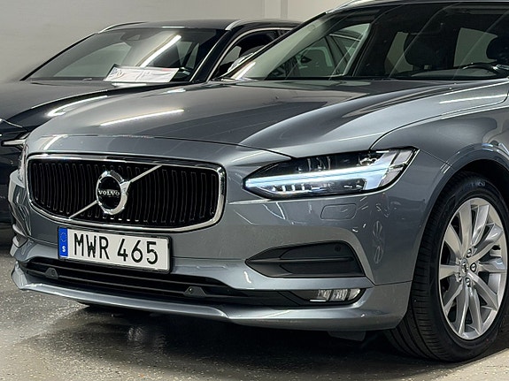 Volvo V90 4 of 30