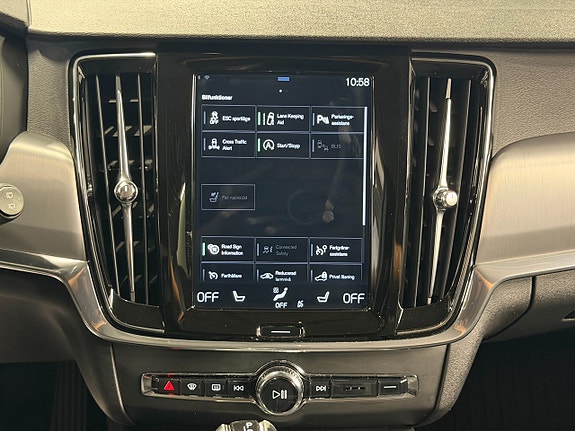 Volvo V90 21 of 30