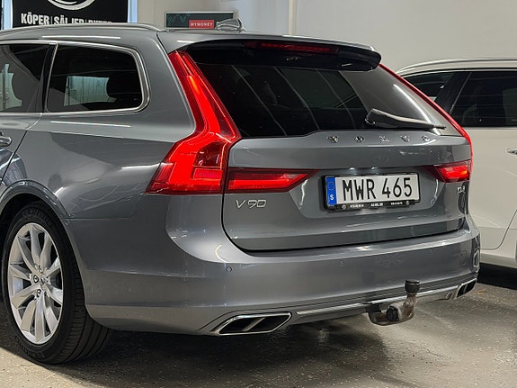 Volvo V90 10 of 30