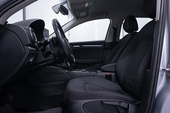 Audi A3 8 of 19