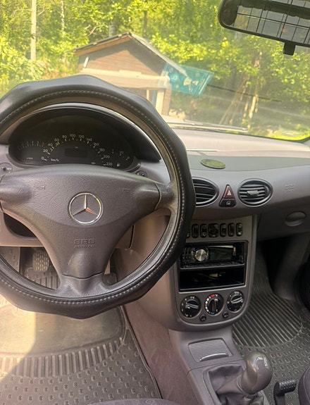 Mercedes-Benz A140 17 of 29
