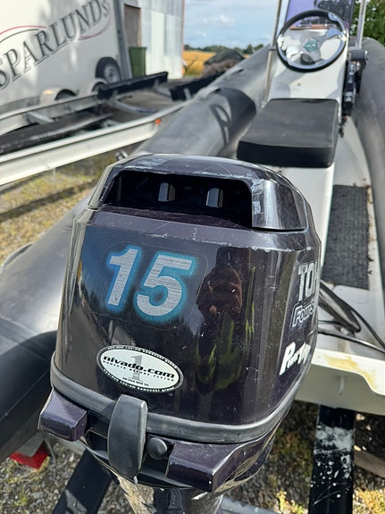 Grand S330 RIB - Tohatsu 15 hk  ink Trailer 5 of 5