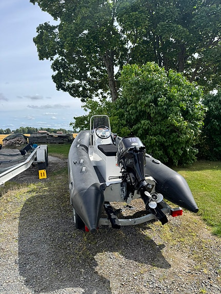 Grand S330 RIB - Tohatsu 15 hk  ink Trailer 2 of 5
