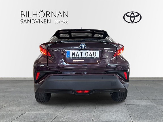 Toyota C-HR 9 of 22