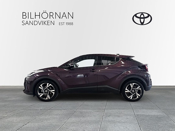 Toyota C-HR 8 of 22