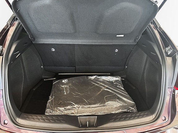 Toyota C-HR 21 of 22