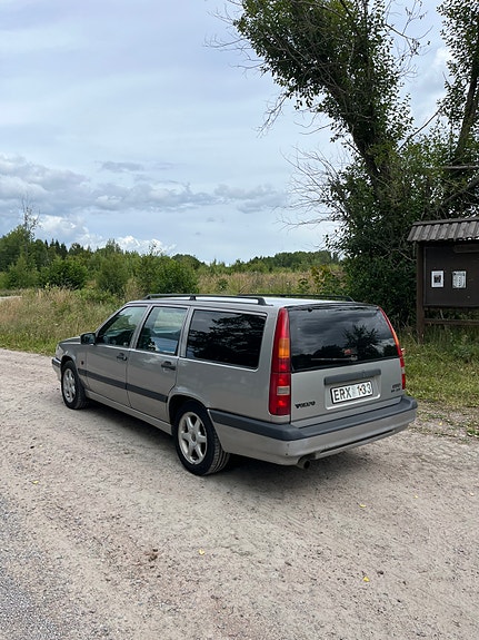 Volvo 850 4 of 5