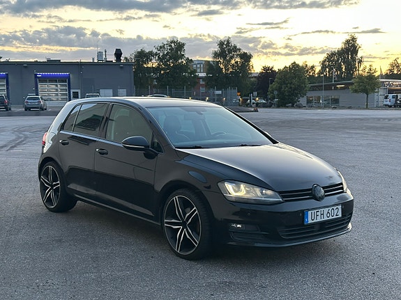Volkswagen Golf VII 7 of 7
