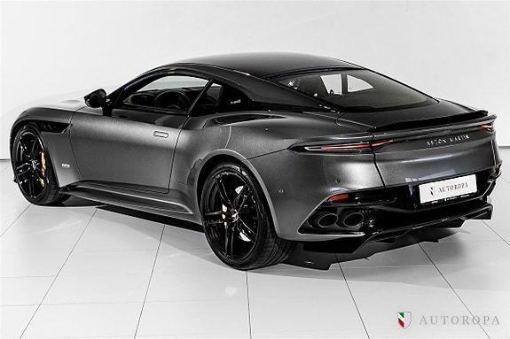 Aston Martin DBS 4 of 10