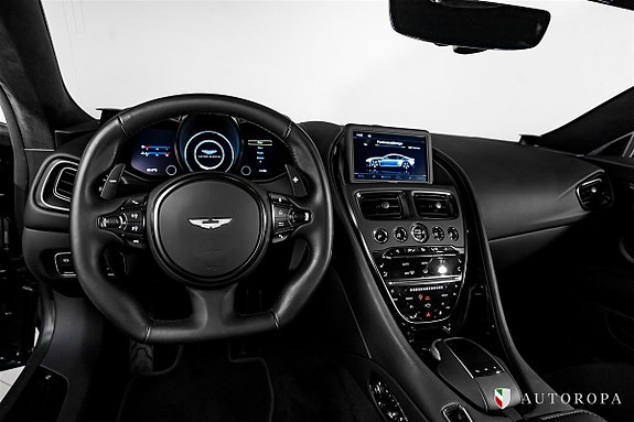 Aston Martin DBS 7 of 10