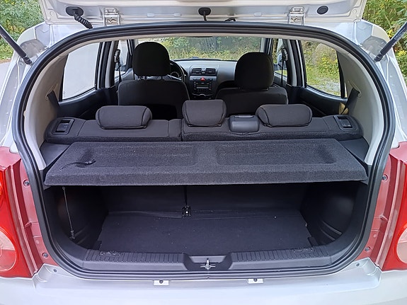 Kia Picanto 9 of 13