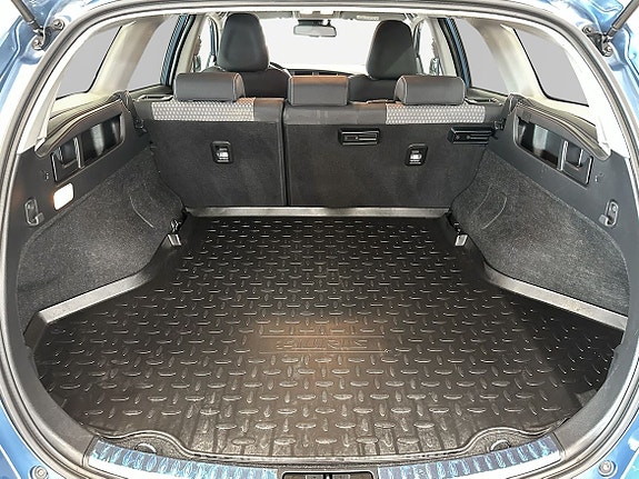 Toyota Auris 21 of 23