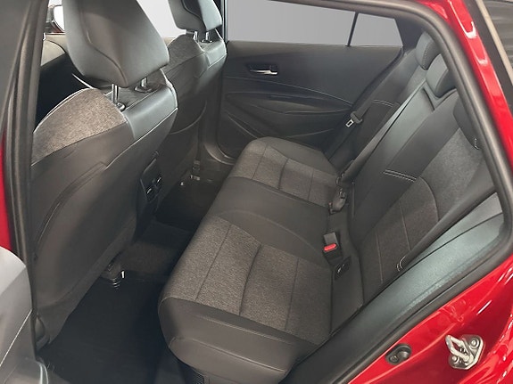 Toyota Corolla 13 of 20