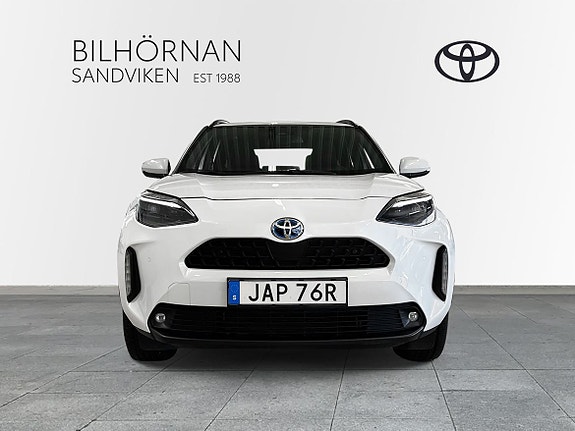 Toyota Yaris Cross 9 of 21