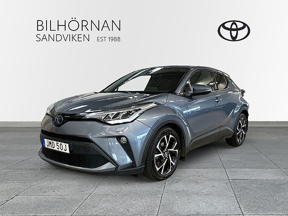 Toyota C-HR 2 of 23