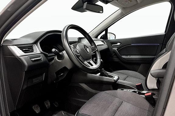 Renault Captur 5 of 9