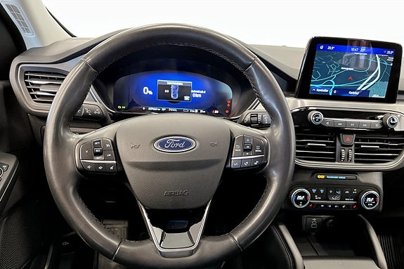 Ford Kuga 7 of 11
