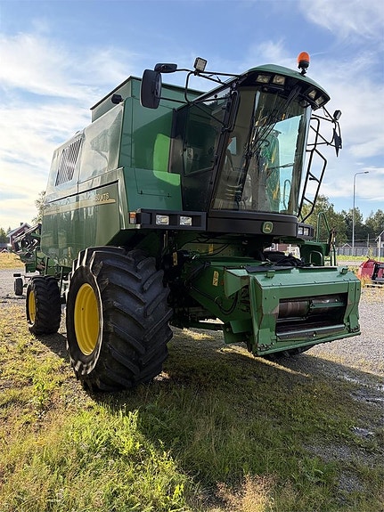 John Deere 1450 WTS Med 615R 2 of 6