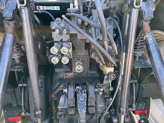 New Holland TM 190 med frontlyft PTO 9 of 9
