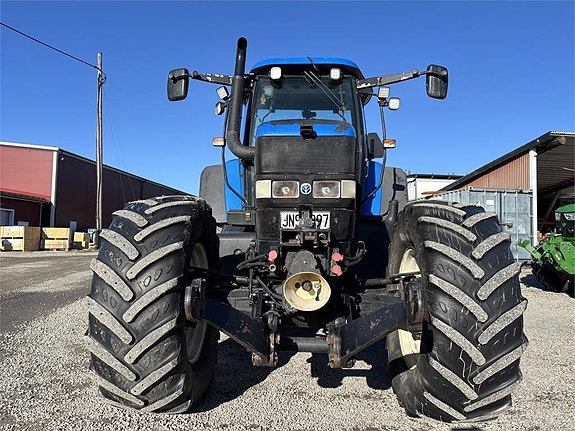 New Holland TM 190 med frontlyft PTO 2 of 9