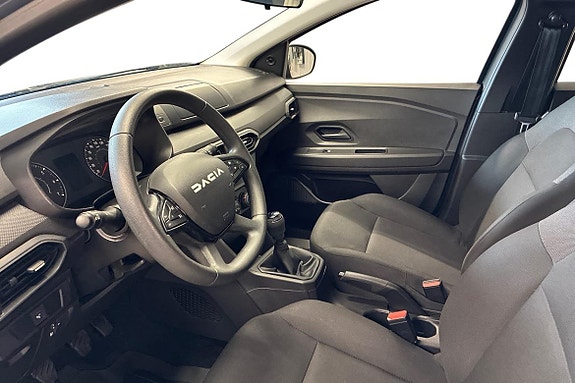 Dacia Sandero 14 of 21