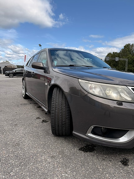 Saab 9-3 8 of 13