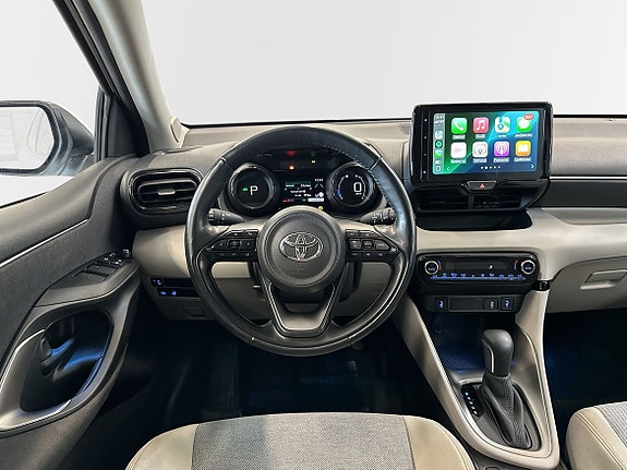 Toyota Yaris 19 of 23