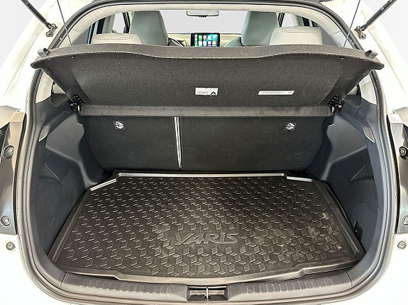Toyota Yaris 22 of 23
