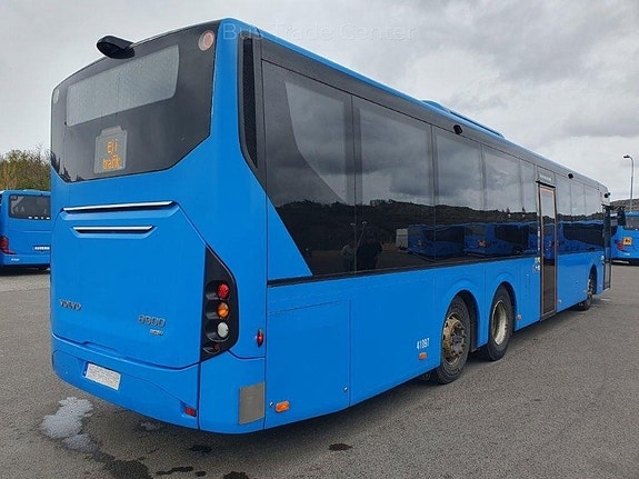 Volvo 8900RLE B8RLE // 15 units 3 of 10